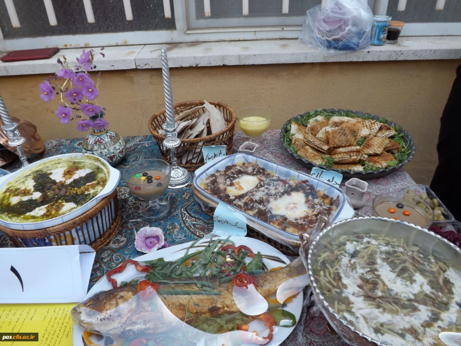 جشنواره غذاهای ایرانی در هفته آموزش