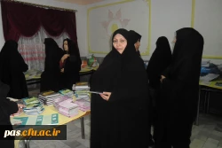 بازدید دکتر صالحی سرپرست پردیس از نمایشگاه کتاب هفته ی آموزش