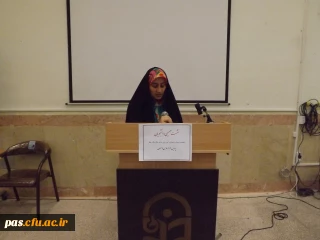 نشست صمیمی دانشجویان پردیس الزهرا(س)سمنان با معاون آموزشی پردیس