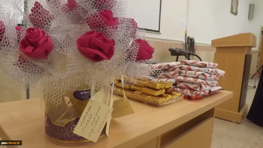 نشست صمیمی سرپرست دانشگاه فرهنگیان پردیس الزهرا (س)