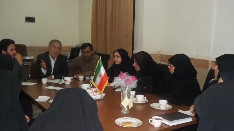 نشست صمیمی سرپرست مدیریت استانی دانشگاه فرهنگیان استان سمنان با دانشجویان پردیس الزهرا (س) سمنان