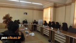 نشست سرپرست پردیس الزهرا (س) سمنان با همکاران