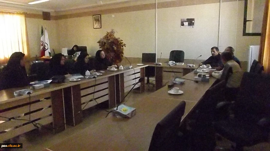 جلسه شورای معاونین