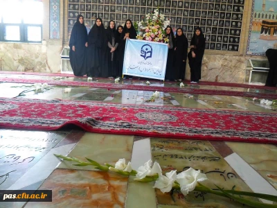 تجدید میثاق با شهدا همزمان با آغاز دهه فجر انقلاب اسلامی