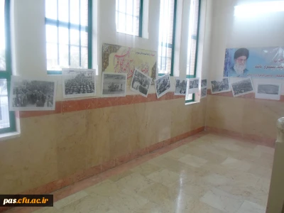 برگزاری نمایشگاه عکس و پوستر انقلاب