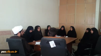 جلسه توجیهی و معارفه نماینده نهاد مقام معظم رهبری با اعضا کانون ها و تشکل های پردیس الزهرا (س) سمنان