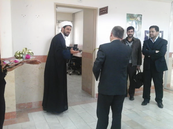 دفتر نهاد رهبری