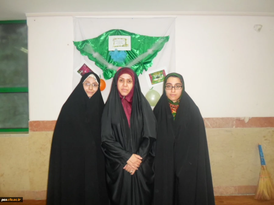 جشن مبعث در خوابگاه