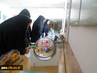 نمایشگاه دست سازه ها