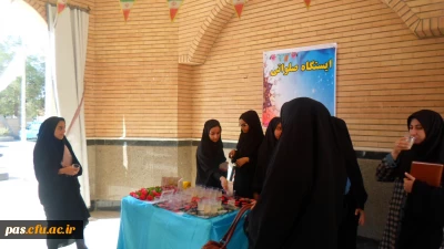 برپایی ایستگاه صلواتی به مناسبت دهه کرامت و فرارسیدن ولادت امام رضا (ع)