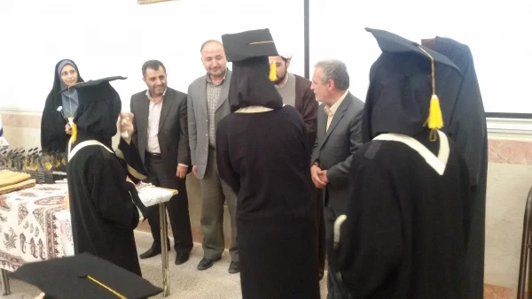 جشن فارغ التحصیلی