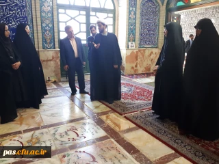 حضور دانشجومعلمان پردیس الزهرا (س) سمنان و مسئولین دانشگاه فرهنگیان استان سمنان در گلزار شهدای امام زاداه یحیی بن موسی الکاظم